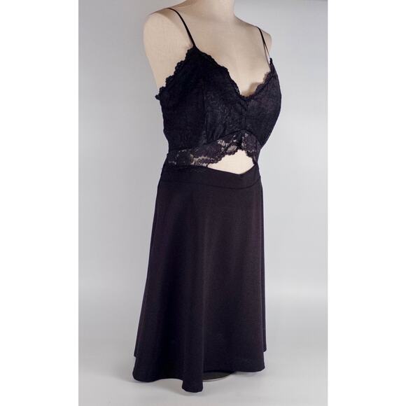 NWT Black Lace Dress Spaghetti Straps XL Fit & Flare Whimsigoth Y2K Sexy Gothic - Picture 3 of 7